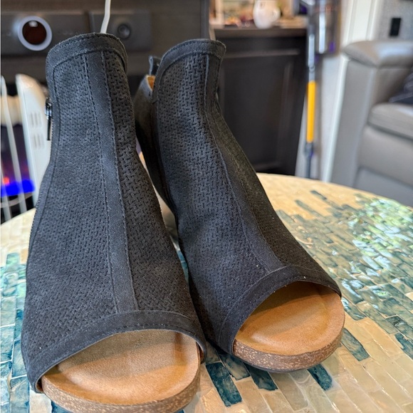 Sofft Black Peep-Toe Ankle Boots - Picture 2 of 5